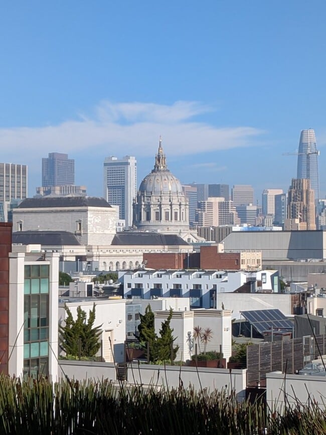 Primary Photo - Studio Apartment Home on Top Floor with views of City Hall!