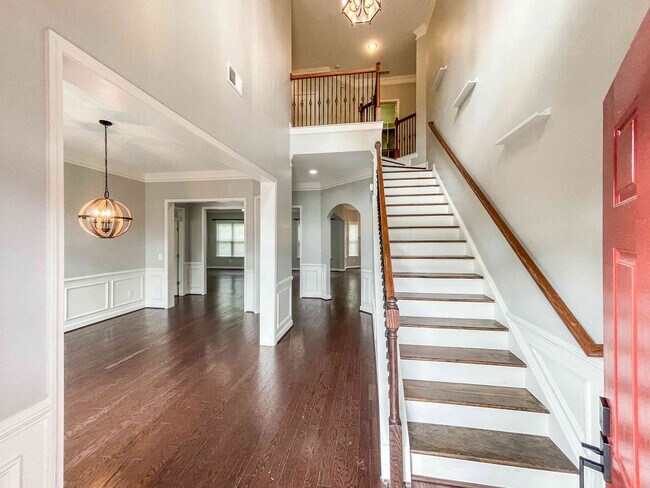 Building Photo - Kennesaw 4BR/3.5BA, Over 3700', 3-Car Garage
