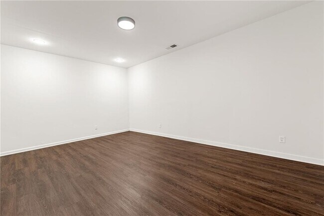 Building Photo - 1165 Rambler Cross