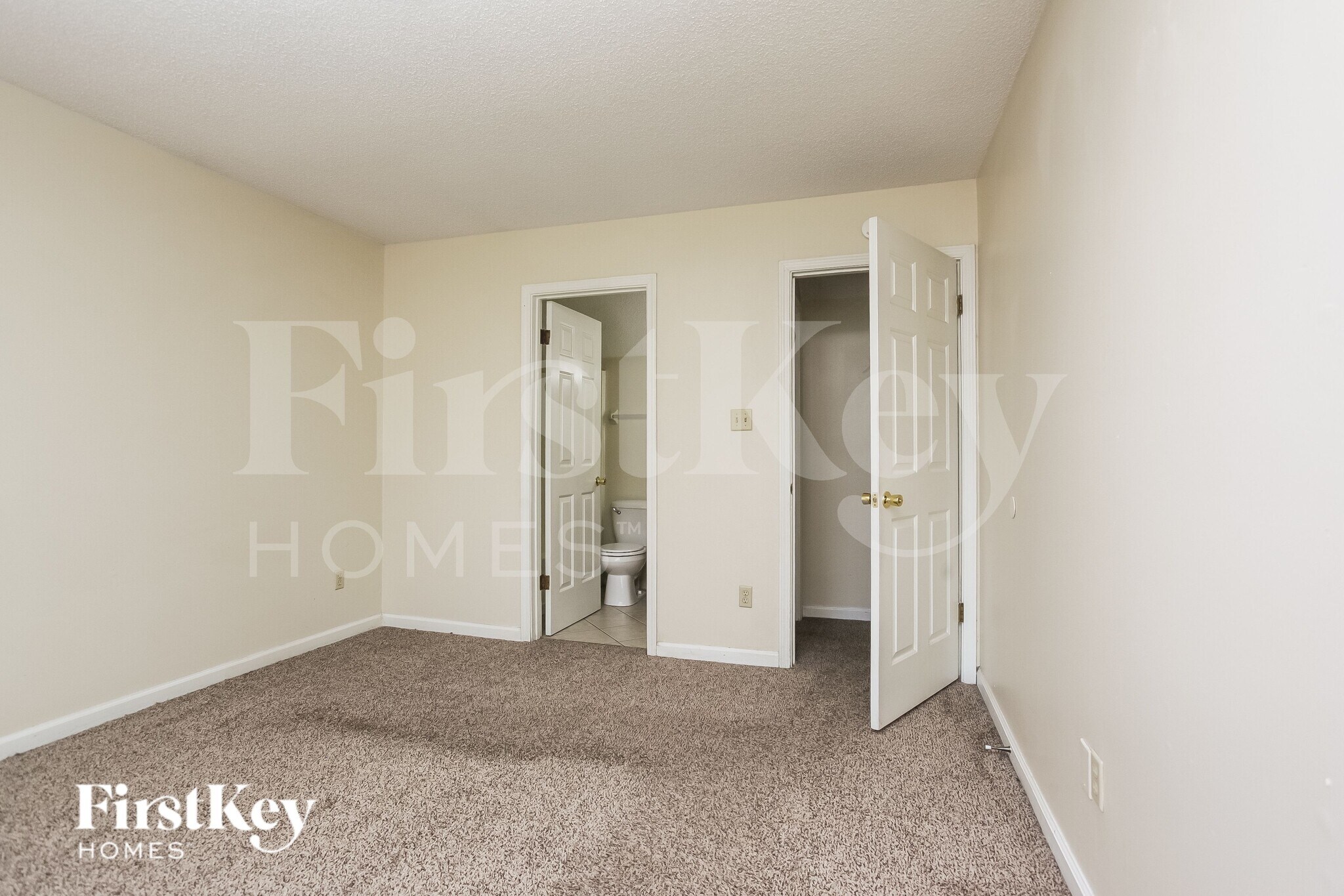 Building Photo - 1579 Belle Trees Dr