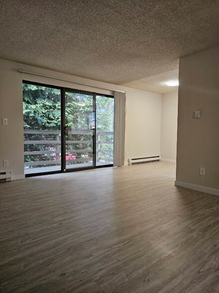 Building Photo - 3032 60th Ave SW