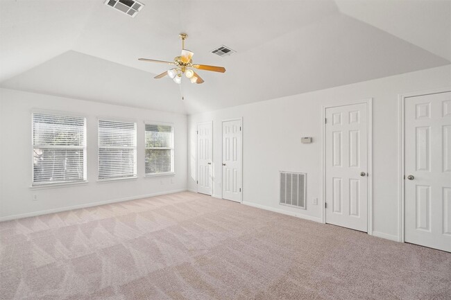 Building Photo - 803 Cashew Ln