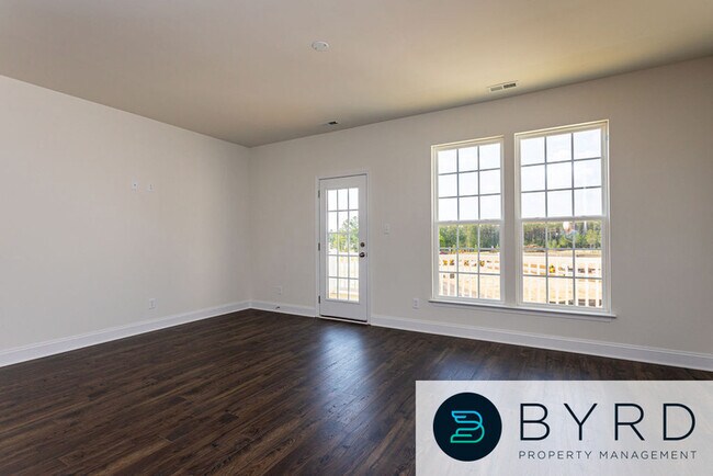 Building Photo - 15212 Dunton Ave