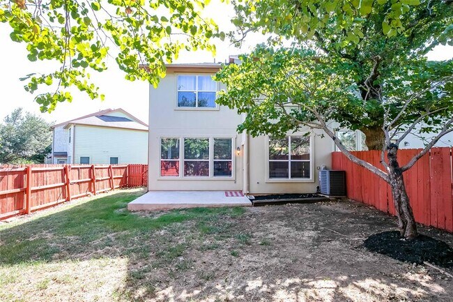 Building Photo - 2410 Great Oaks Dr