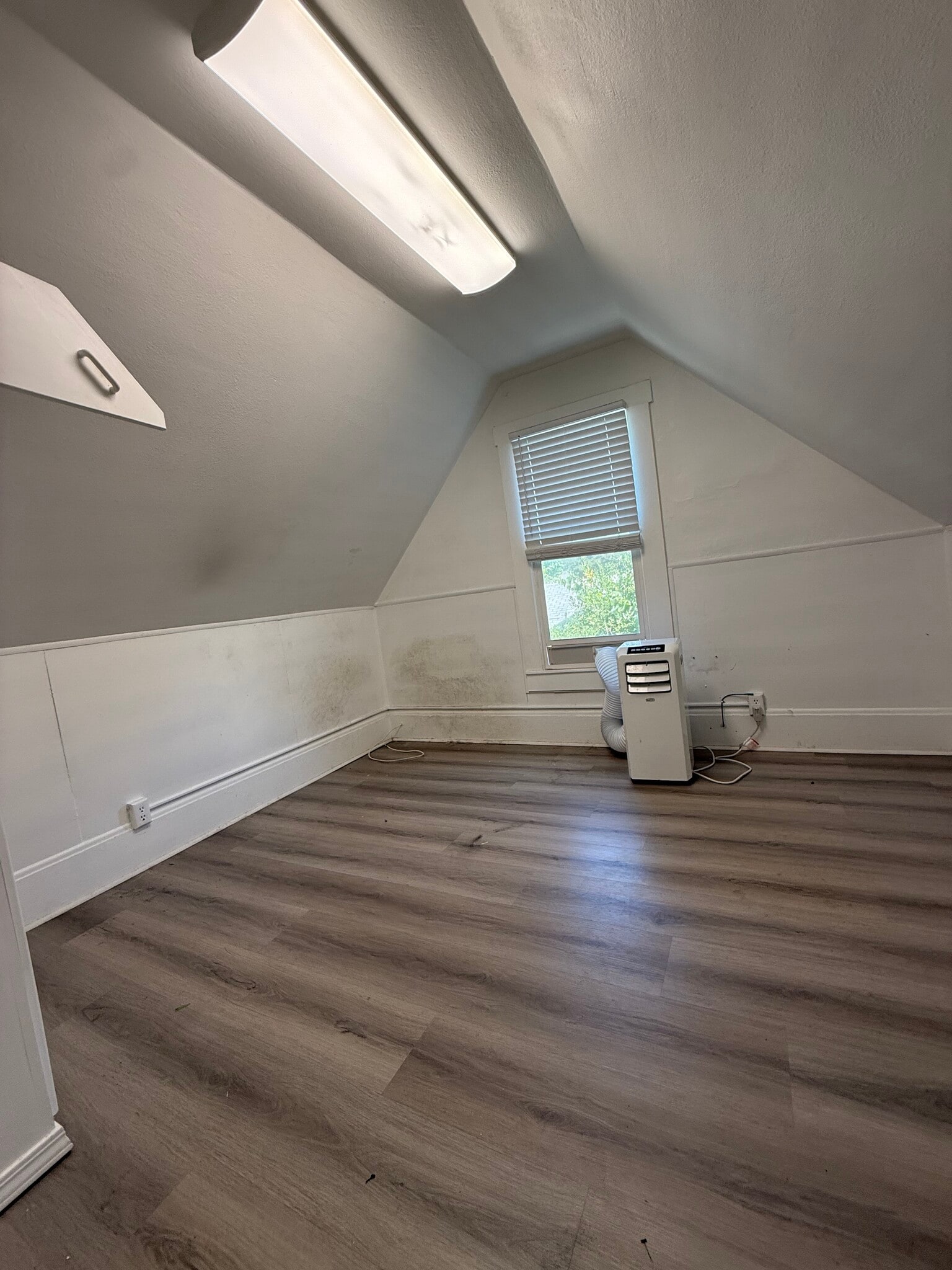 Office/Bedroom 4 - 2448 5th St