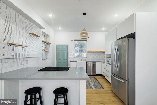 Building Photo - 1234 S 15th St