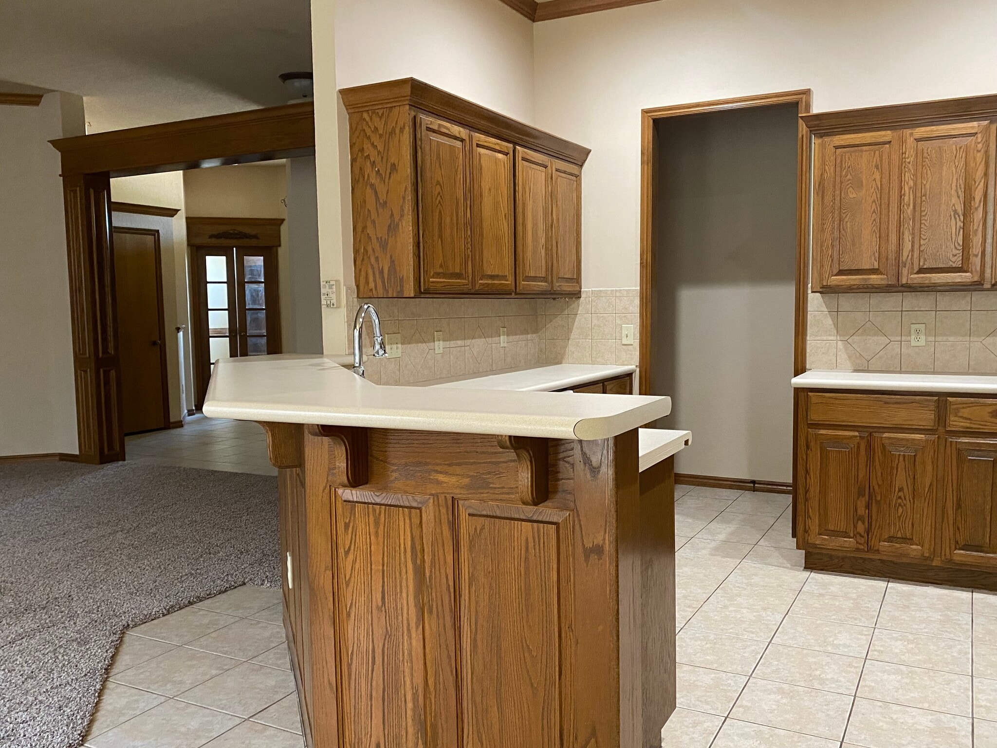 Kitchen - 8420 NW 106th St