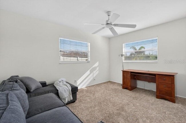 Building Photo - 8195 Coachlight Cir