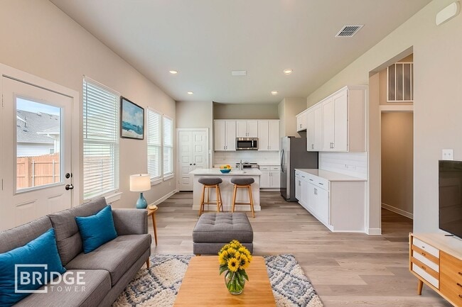 Building Photo - BENTON PLAN