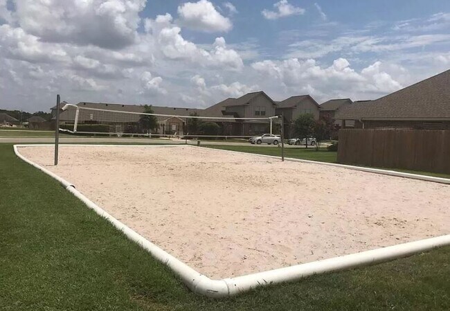 Building Photo - 3601 Davidson Dr