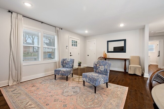 Building Photo - Cute 3BR Cottage in East Durham!  Available Now!