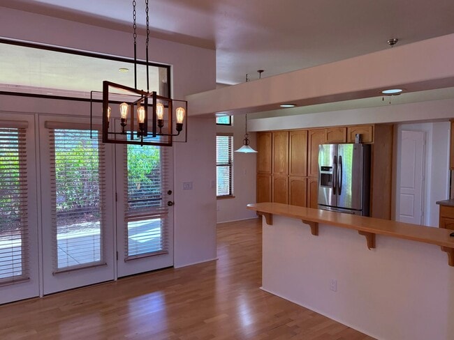 Building Photo - 85 Alta Vista Dr