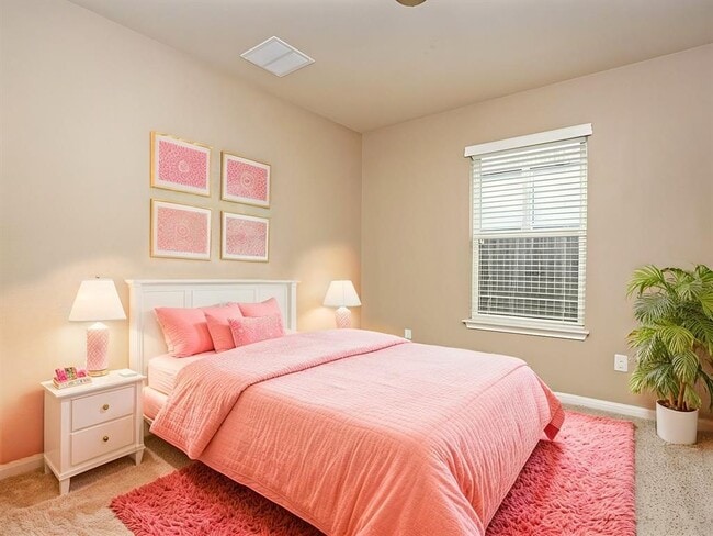 Building Photo - 140 Copper Lake Ln