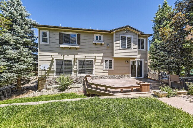 Building Photo - Five Bedroom Executive Home in the Desirable Firelight Subdivision of Highlands Ranch