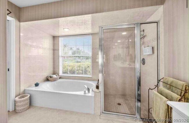 Building Photo - 2375 Cove