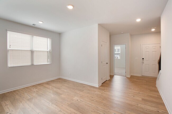 Building Photo - Minutes to Downtown Dawsonville, Rock Creek Park & More—Welcome Home