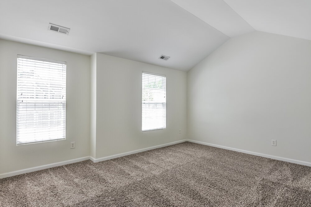 Building Photo - 3771 Burtons Barn St