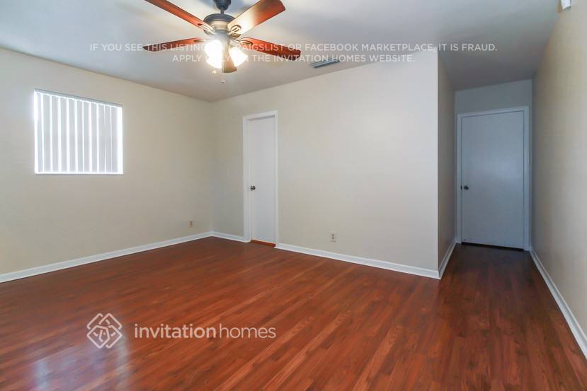 Building Photo - 8512 SW 146th Ct