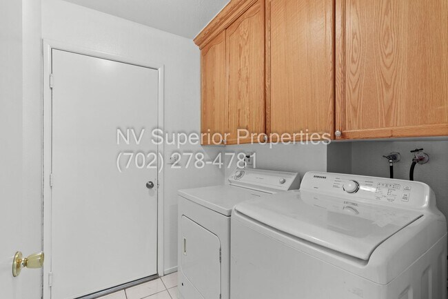 Building Photo - SW!! Spring Valley!! Single Story!!! Covered Patio!!! Fire Place!! Pet Friendly!!! Community Park...