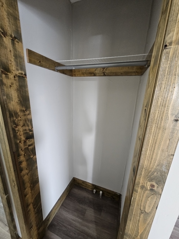 Building Photo - 3242 W 92nd St