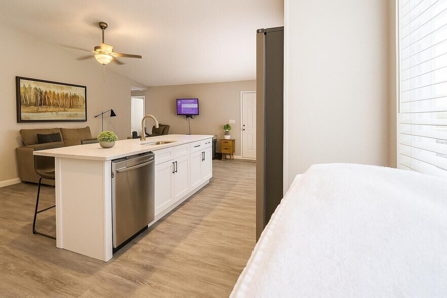 Building Photo - 114 Sunny Oak Trail