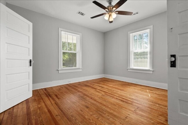 Building Photo - 109 Winston St