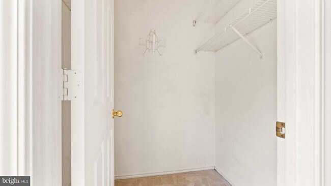 Building Photo - 13058 Autumn Woods Way