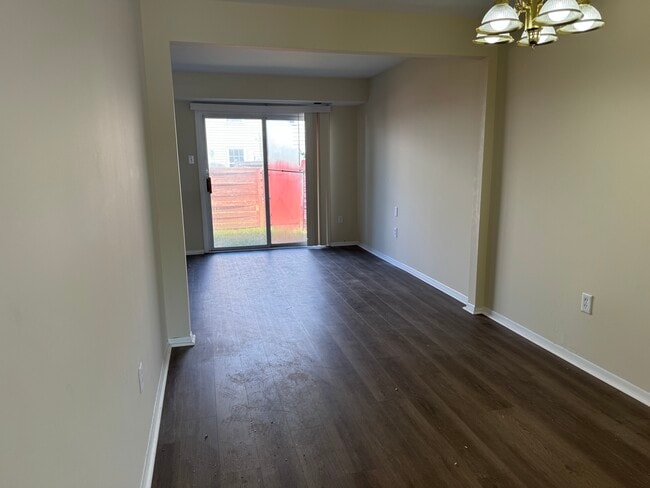 Building Photo - 14648 Balsam St