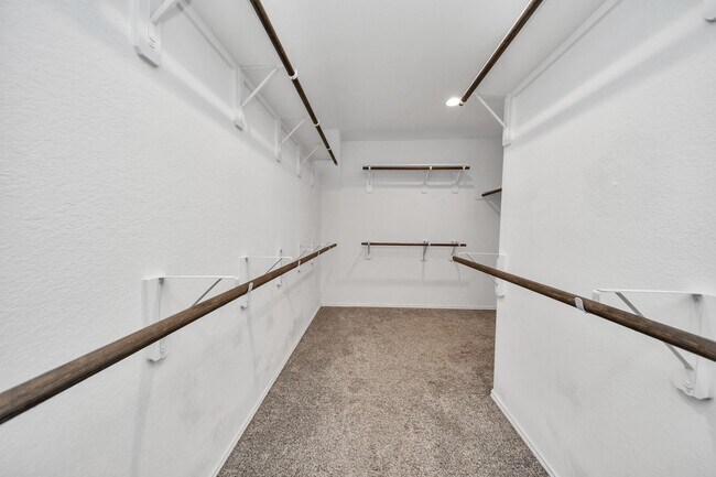 Building Photo - 8302 Rose Petals Ln