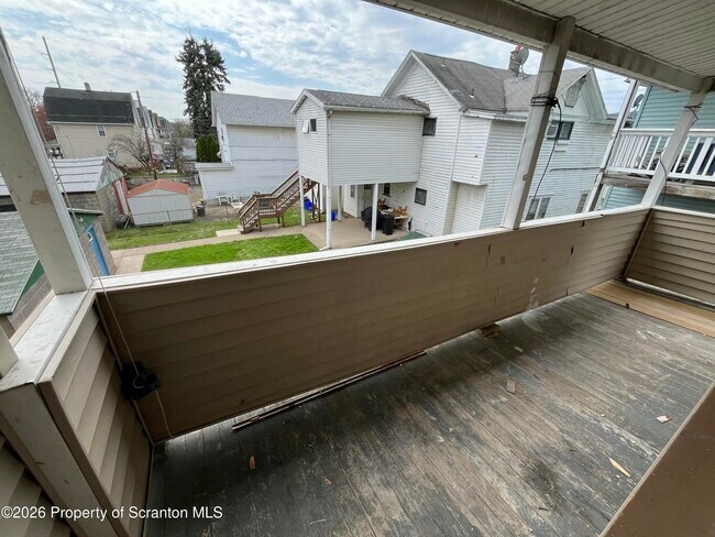 Building Photo - 375 Grove St