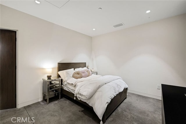 Building Photo - 121 25th St