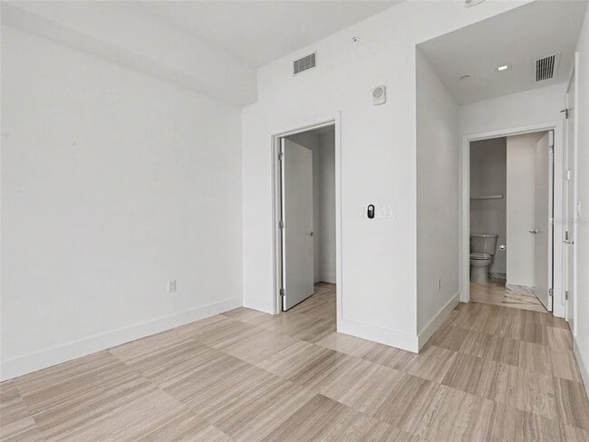 Building Photo - 3101 Bayshore Blvd
