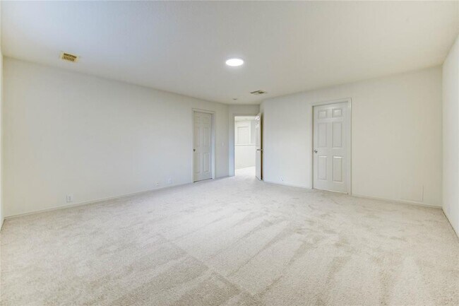 Building Photo - 10235 Sugarbridge Trail