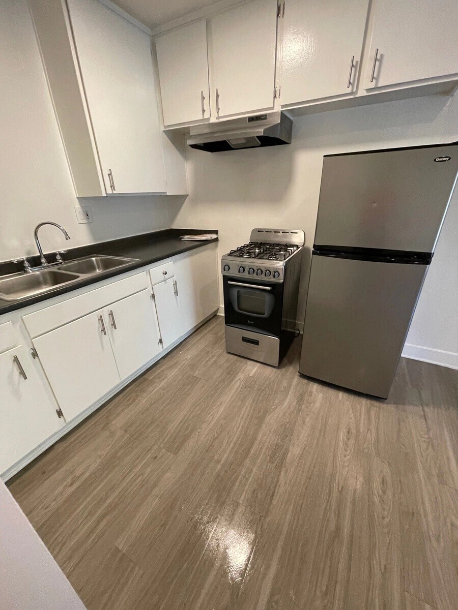 Building Photo - 5307 Sepulveda Blvd