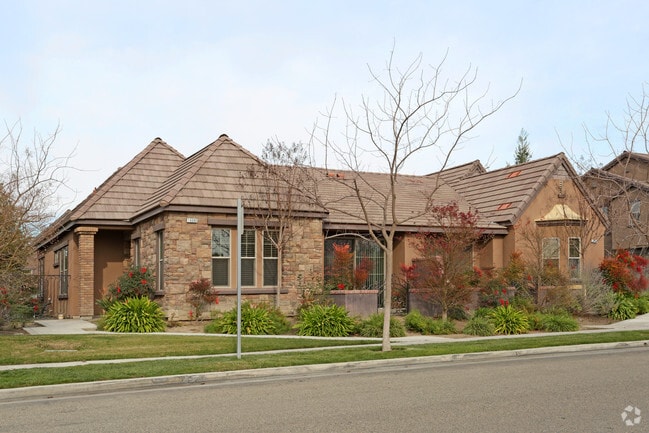 Building Photo - Pebble Brook Village