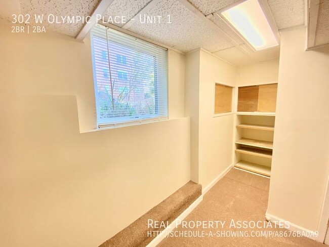 Building Photo - Charming Fourplex Apartment in Queen Anne!