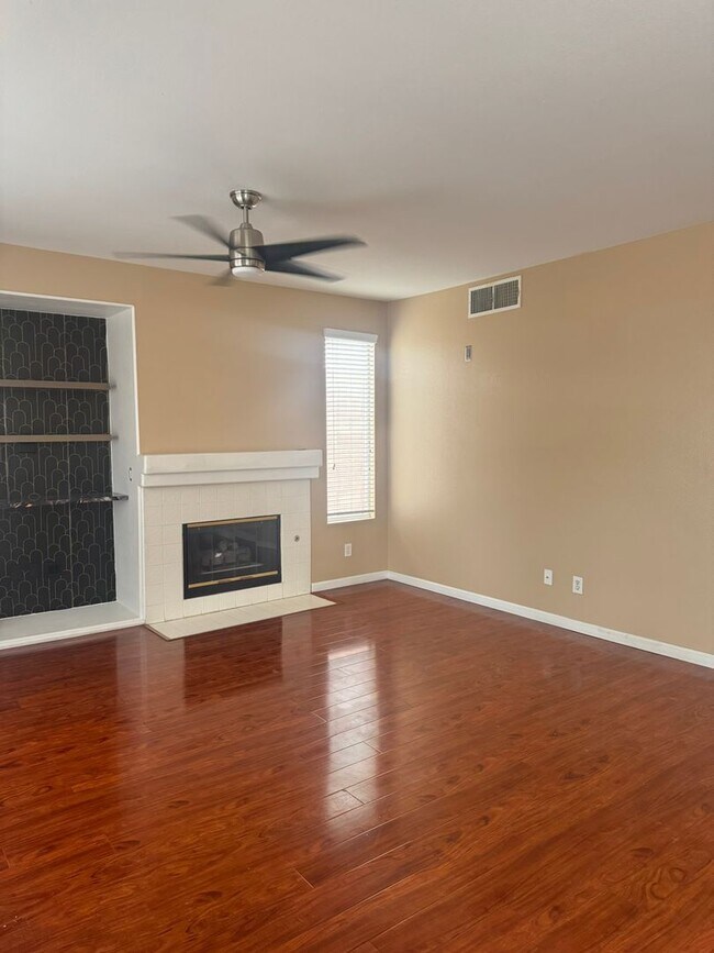 Building Photo - Clean 2 Story 3 Bedroom Home In The Heart of Green Valley Ranch