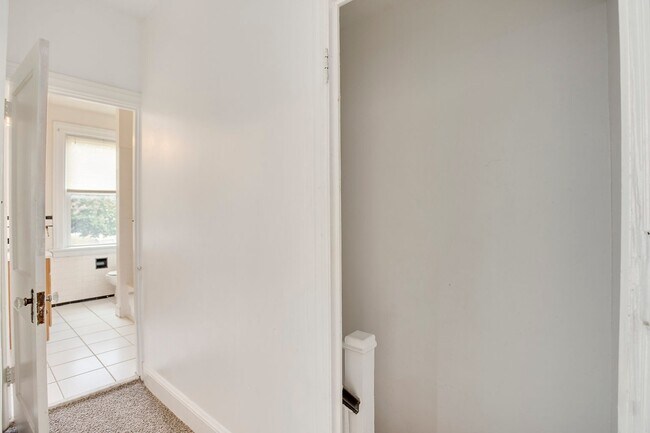 Building Photo - 5125 Harford Rd