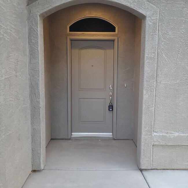 Building Photo - Sunland Springs Village 55+ Community