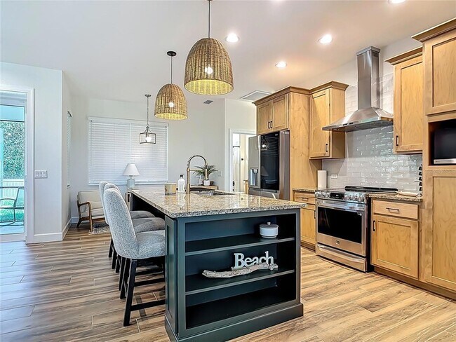 Building Photo - 26 Medalist Way