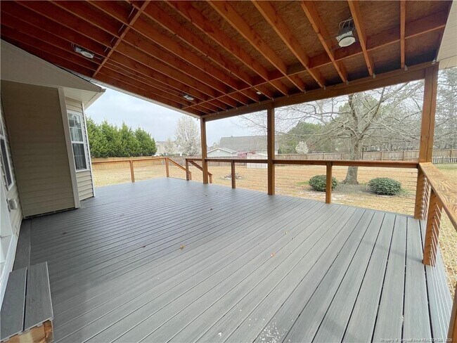 Building Photo - 120 Advance Dr