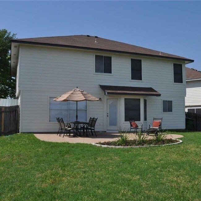 Building Photo - 1607 Jennifer Ct