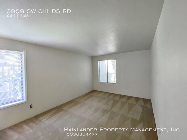 Building Photo - Pipers Run Upper Level Two Bedroom Condo