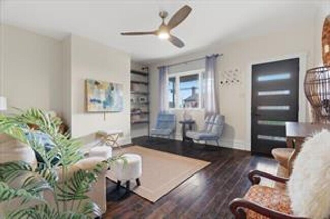 Building Photo - 420 Catoma St