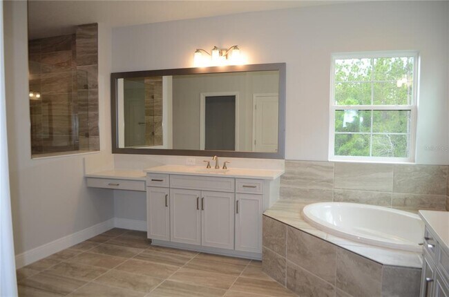 Building Photo - 35311 Big Hawk Dr