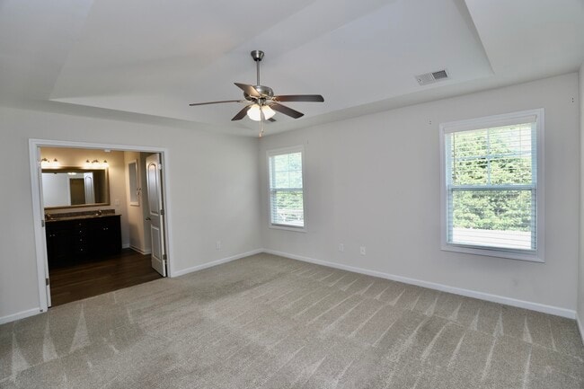 Building Photo - 115 Whitetail Cir