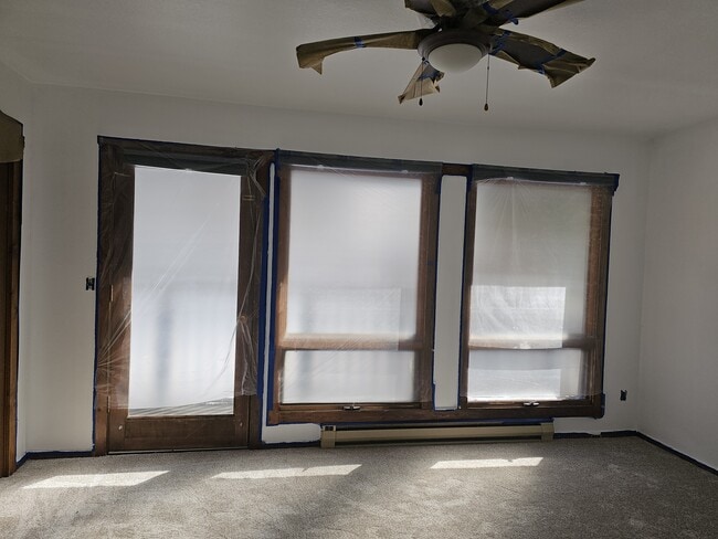 Building Photo - 740 Snow King Dr