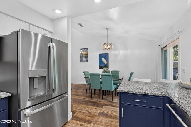 Building Photo - 374 Orchis Rd