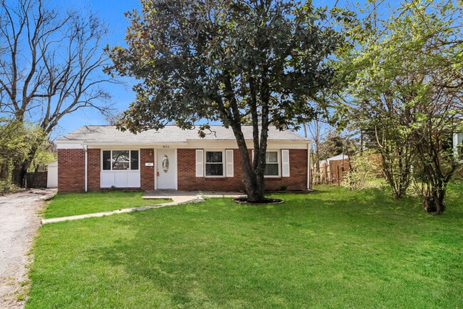 Building Photo - 9153 Yorkridge Dr