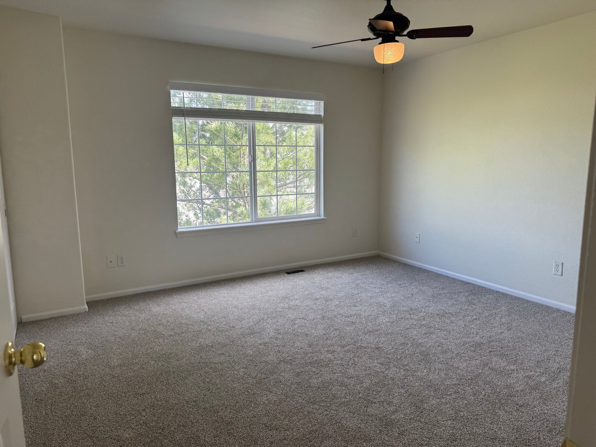 Building Photo - 3660 W 25th St